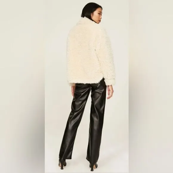 Love, Whit by Whitney Port Cream Sherpa Jacket Size Medium - Picture 3 of 11